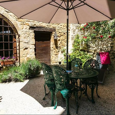 Au Coeur De Beynac, Une Maison De Caractere Avec Jardin Terrasse ภายนอก รูปภาพ